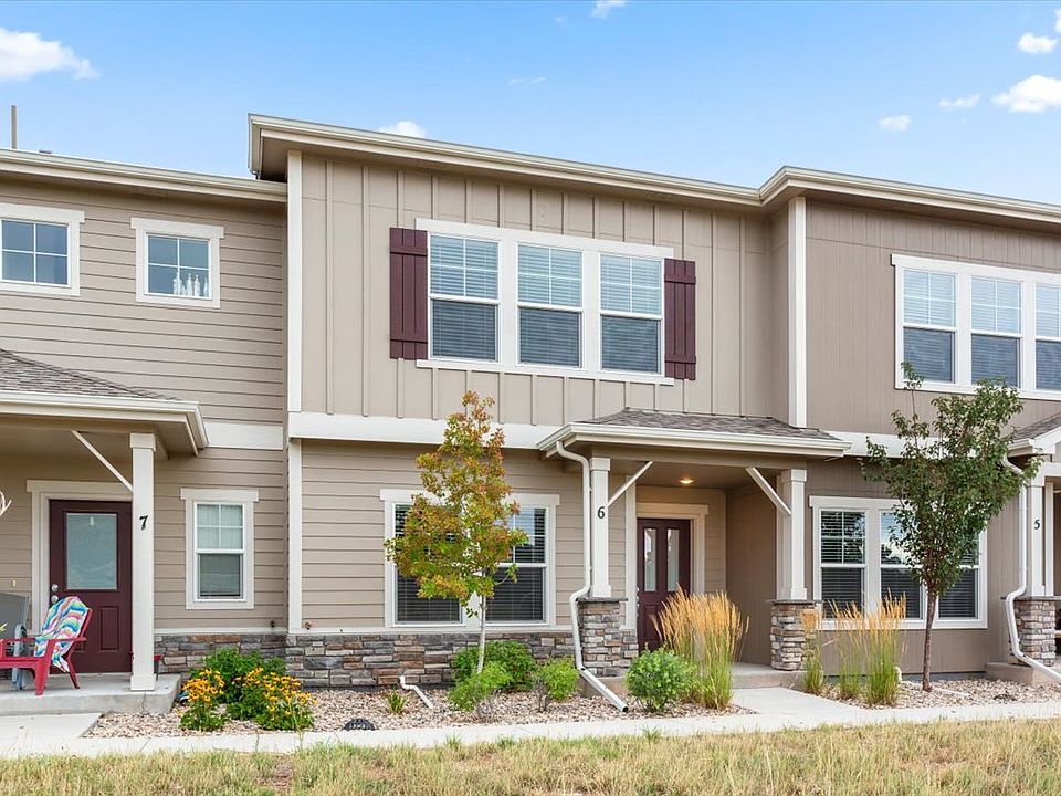 Front Porch, Unit #6