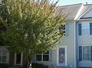 9121 Ridgefield Ln, Frederick, MD 21701