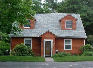 9 Briarwood Trl, Weymouth, MA 02188