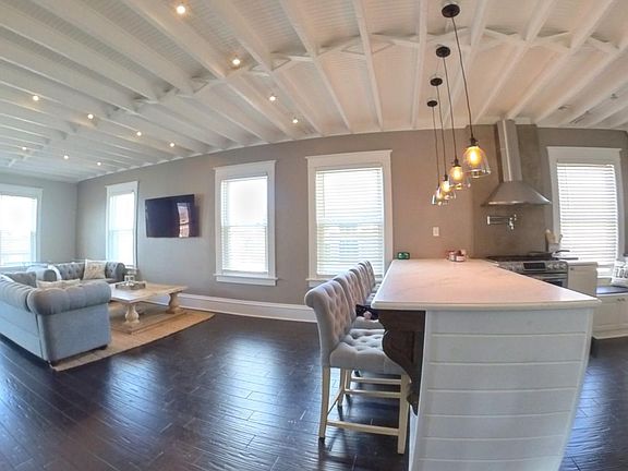 2nd image of 427 Funston Ave #2