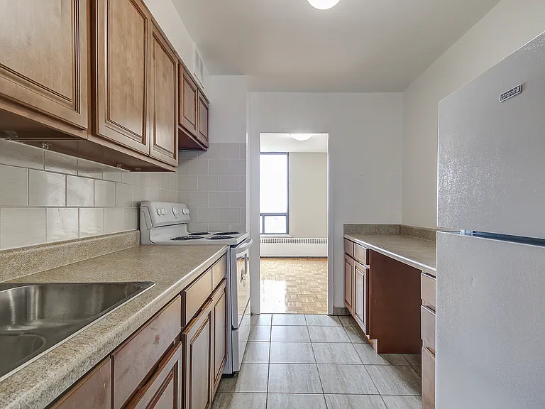 44 Valley Woods Rd — Photo 30