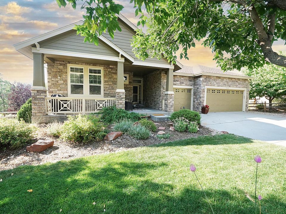 Welcome home to Stone Canyon!