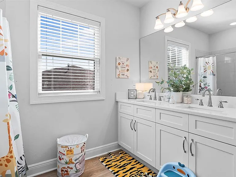 6440 Tideline Dr — Photo 44