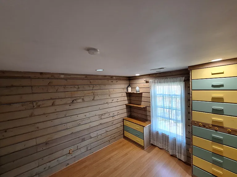 131 Wendover Dr — Photo 17