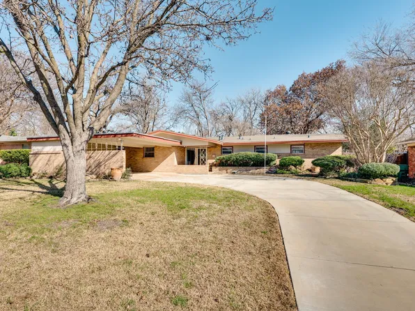 606 W Vista Dr, Garland, TX 75041