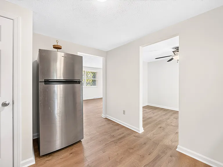 307 Lancers Way — Photo 15