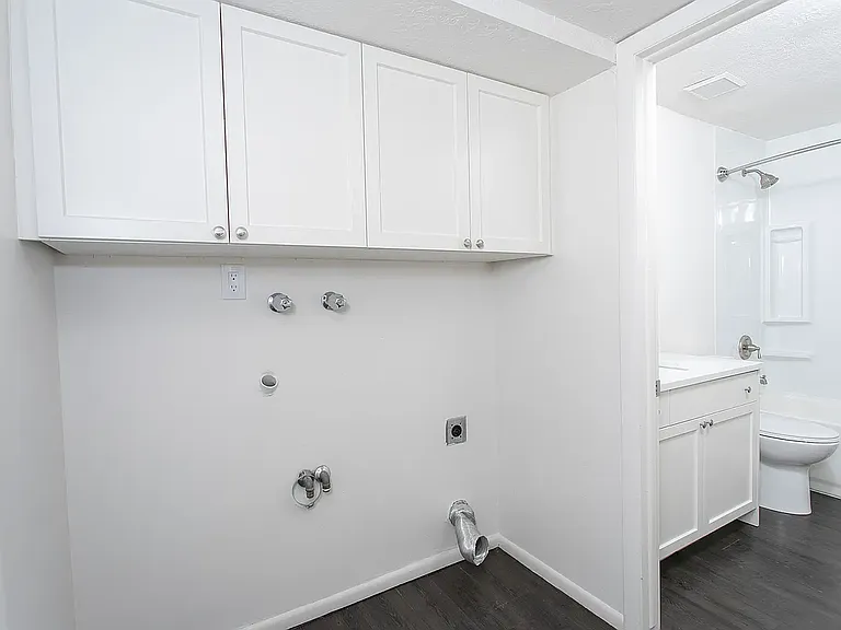 1724 N 1450 W — Photo 9