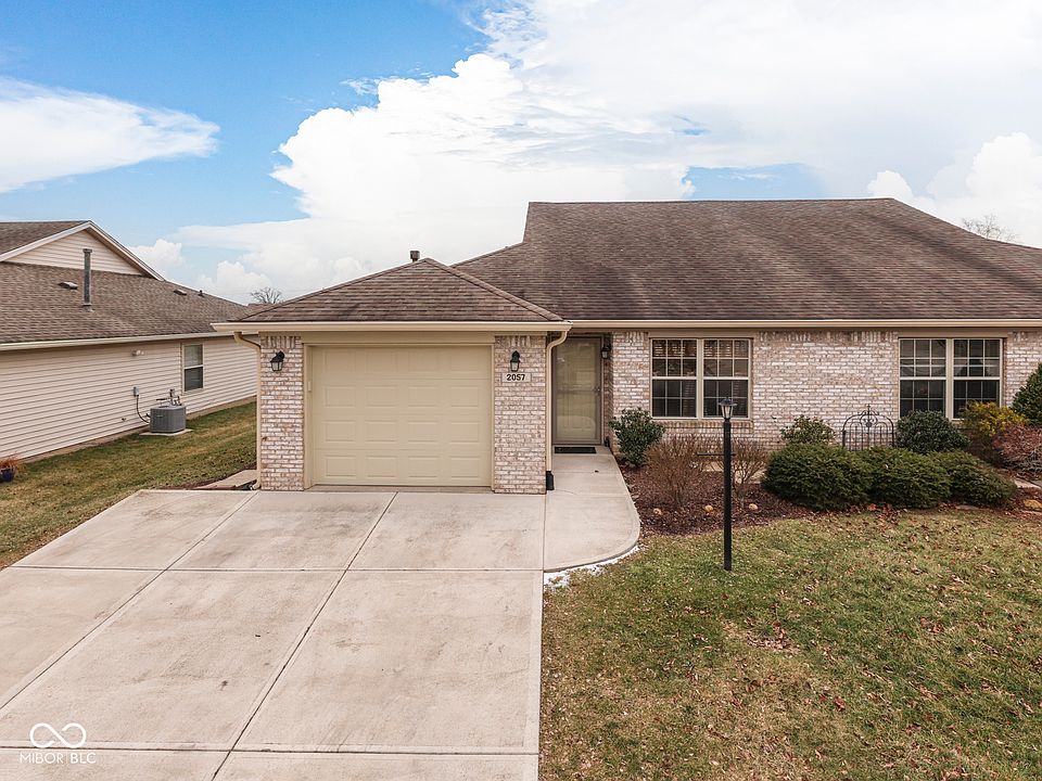 1st image of 2057 Pelican Dr