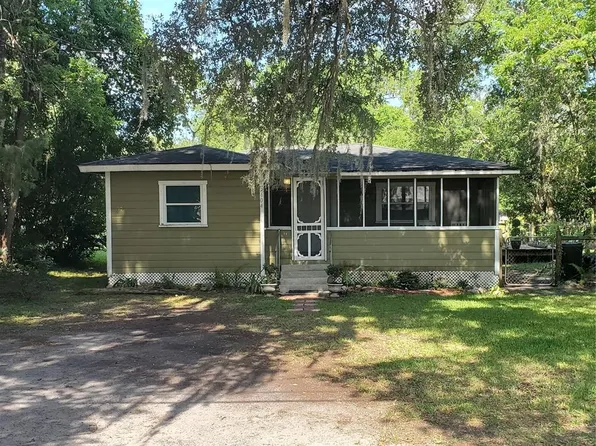 604 NE 1st St, Micanopy, FL 32667