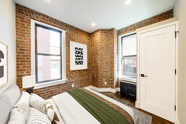 Rented by Douglas Elliman | media 15