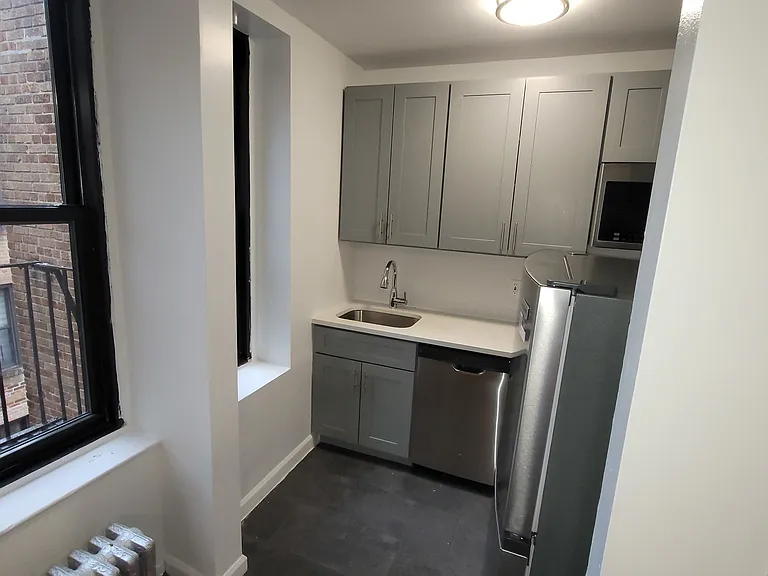 1151 Brighton Beach Ave #6B — Photo 7