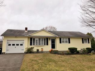 99 Lucia Dr, Pittsfield, MA 01201