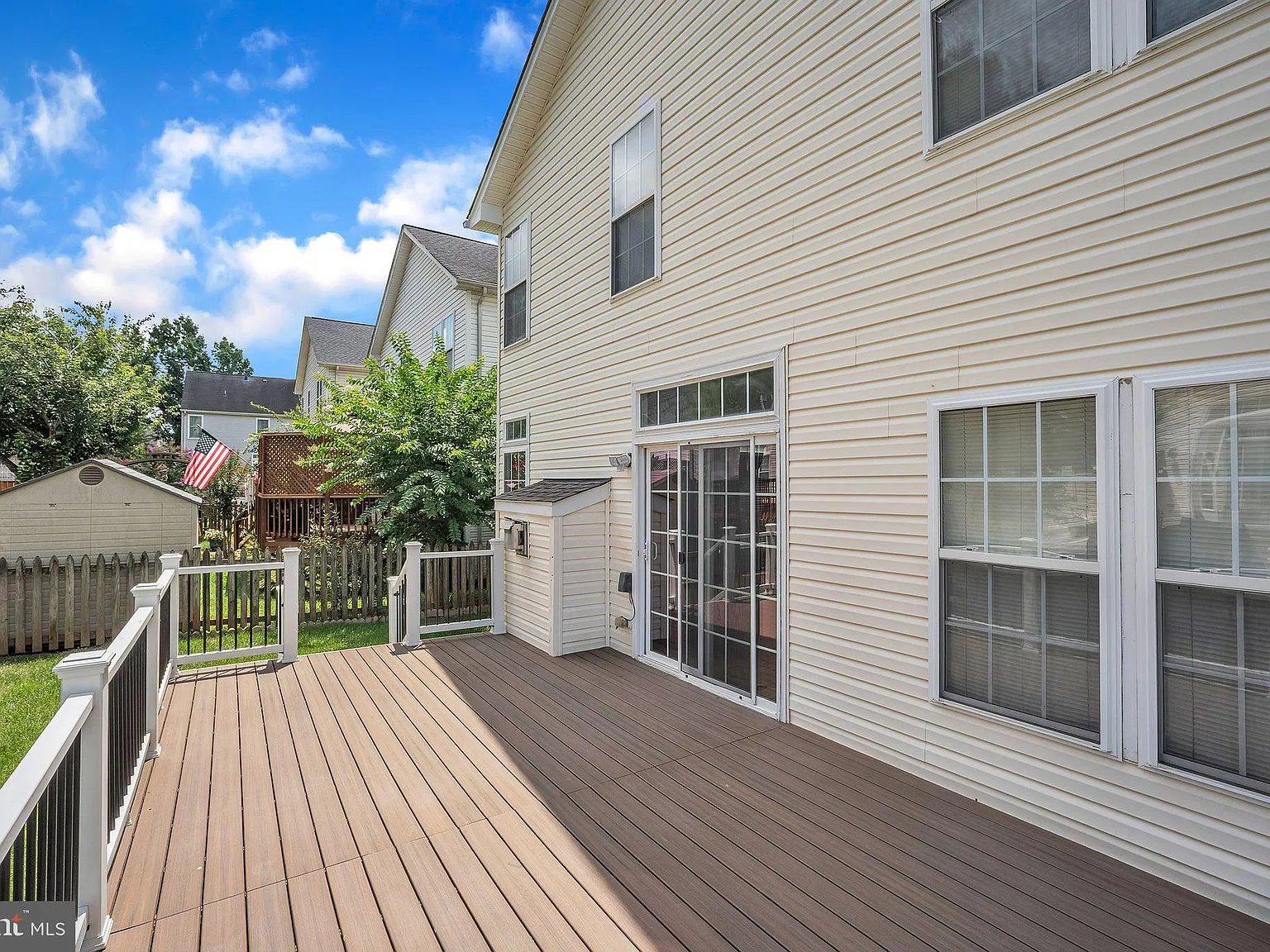 4 bed, 4.0 bath, 3724 sqft, $4,000 — Photo 3