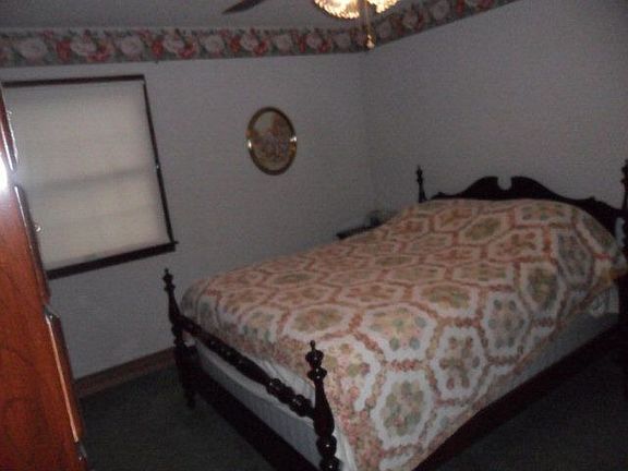 4th image of 27 Boyd Ln
