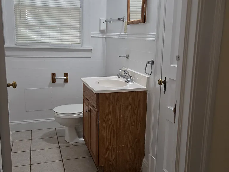607 Crestland Ave — Photo 9
