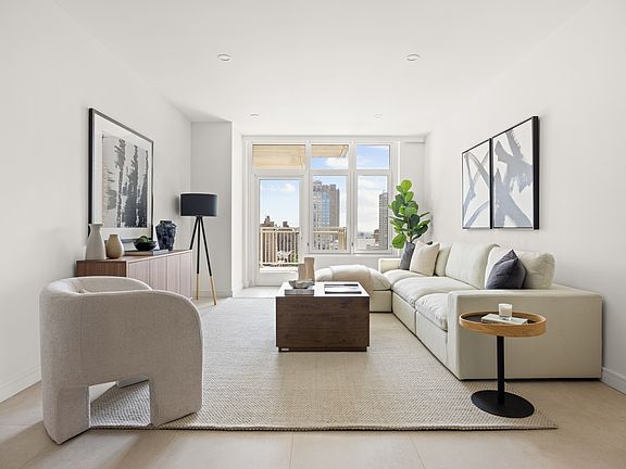 4th image of 300 E 83rd St #Penthouse 20b