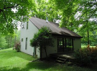 4004 Callender Rd, Rock Creek, OH 44084