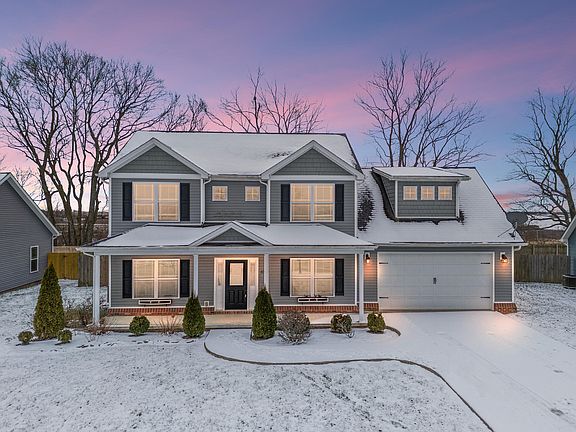 2nd image of 1084 Twin Oaks Blvd