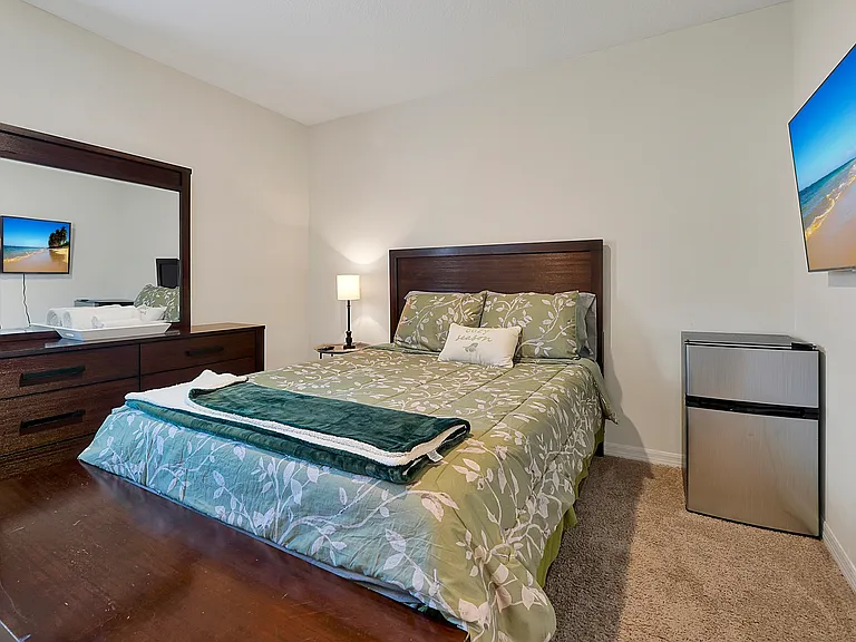 9673 Black Walnut Dr — Photo 41