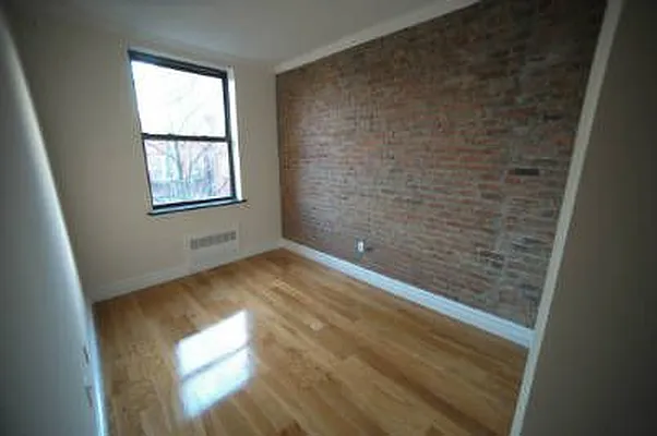 Rented by Centennial Properties NY | media 27