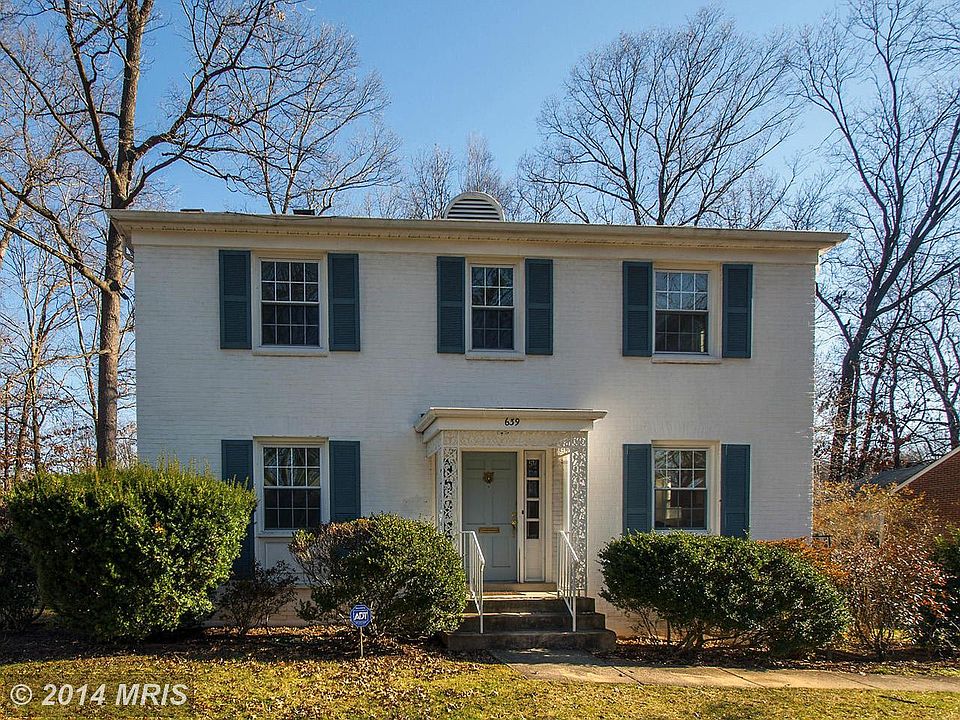 1st image of 639 Blossom Dr