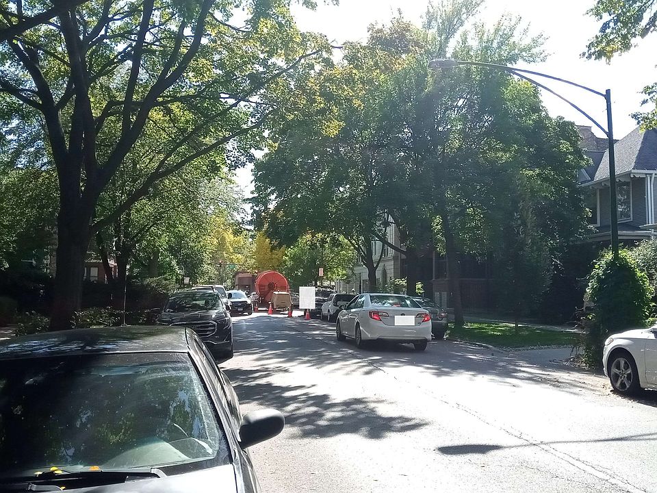 2nd image of 6424 N Glenwood Ave