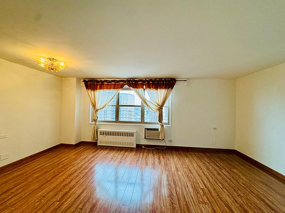 4th image of 448 Neptune Ave APT 19