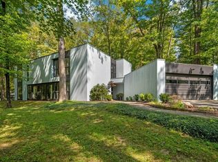 220 Devon Rd, Ithaca, NY 14850