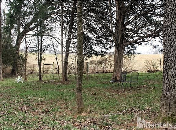 4th image of 432 Laurel Hills Dr