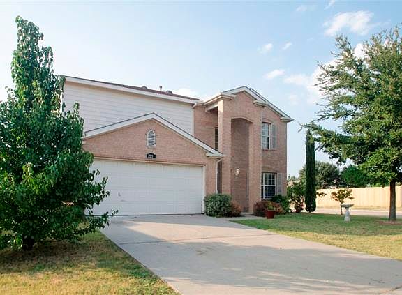 3rd image of 2219 Breanna Way