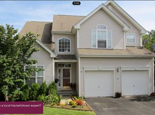 97 Winding Hill Dr, Hackettstown, NJ 07840