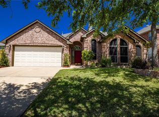 5355 Hibbs Dr, Fort Worth, TX 76137