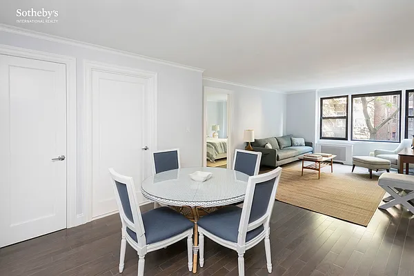 Sold by Sotheby's International Realty | media 1