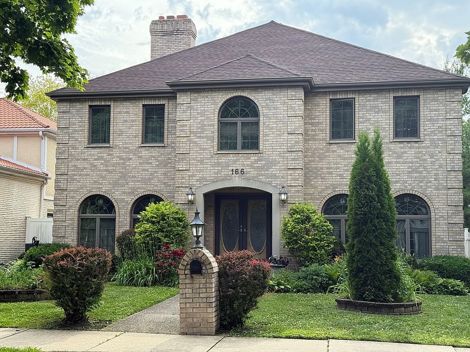 1st image of 166 N Maple Ave