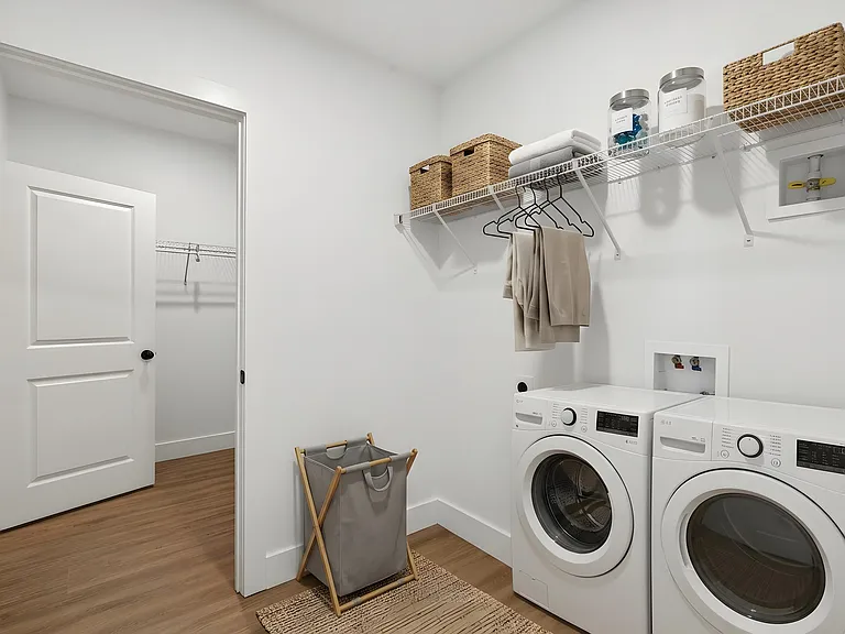 1302 Magnolia St #B202 — Photo 12