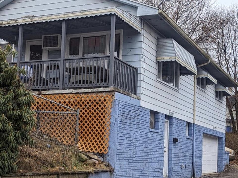1st image of 414 Orchard St