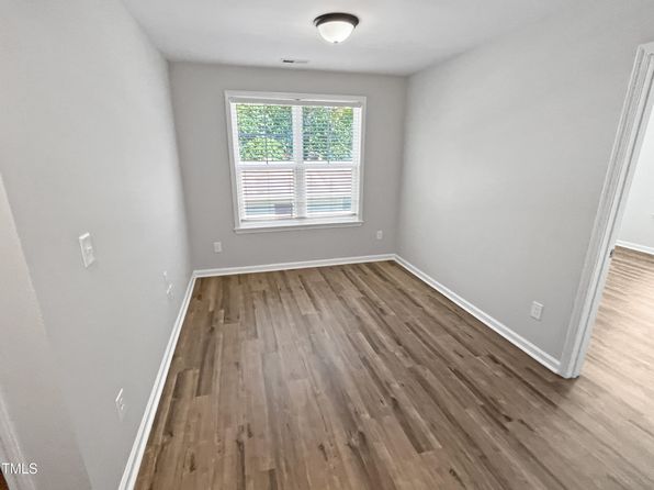 durham-north-carolina-49975977 picture