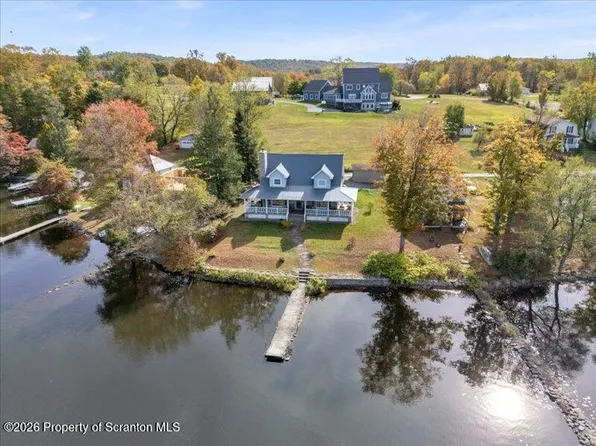 185 Southpoint Rd, Montrose, PA 18801