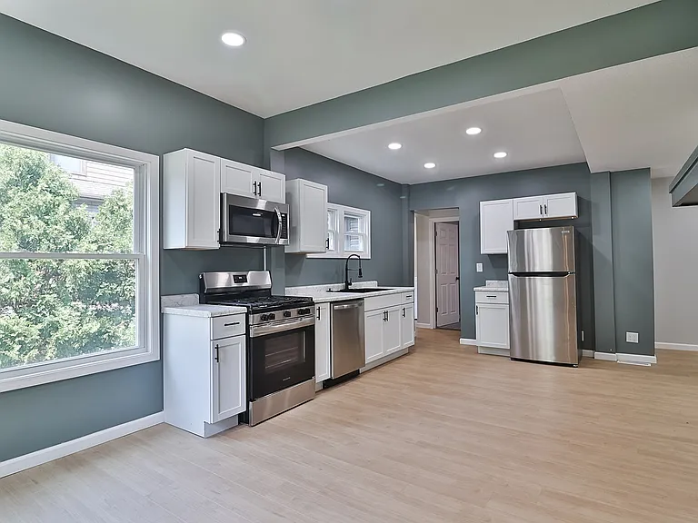 1430 Lakewood Ave #1 — Photo 26
