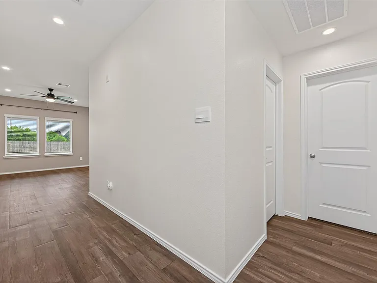 11933 Summer Oak Trl — Photo 4