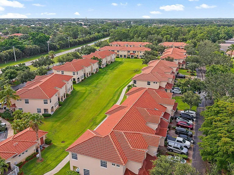 The Enclave at St. Lucie West — Photo 37
