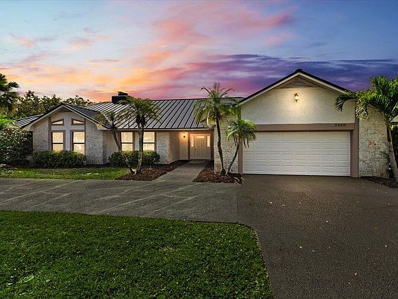 3rd image of 2350 NW 105th Terrace