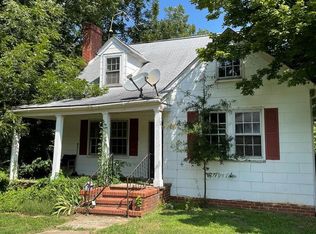 302 W High St, South Hill, VA 23970