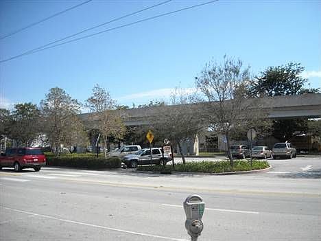 2nd image of 4621 Ponce De Leon Blvd