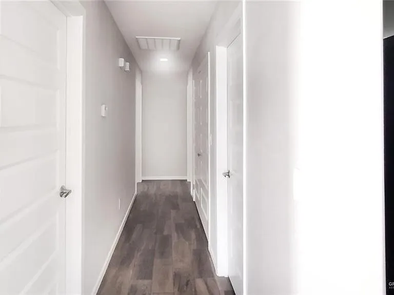 705 Cathedral Hl #1 — Photo 13