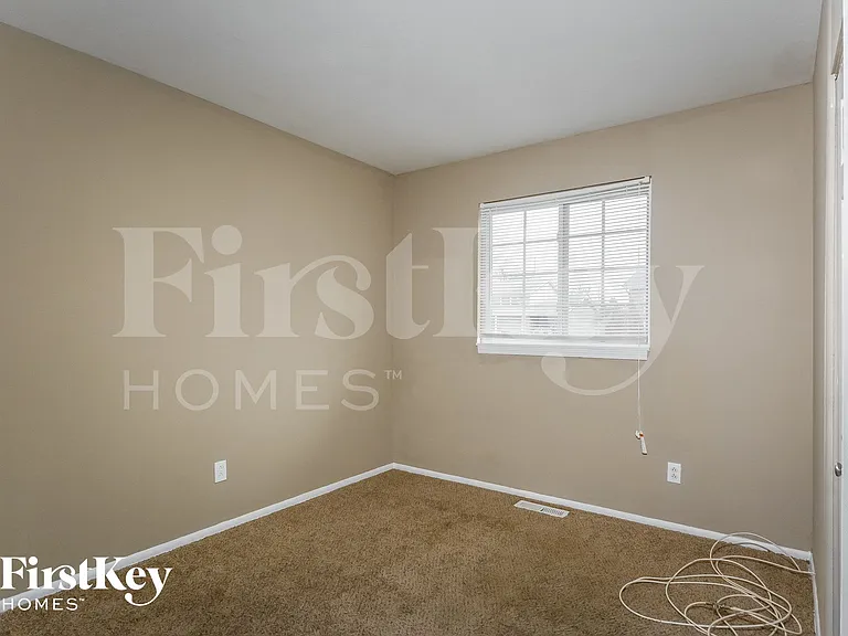 5323 Ville Cecelia Ln — Photo 11