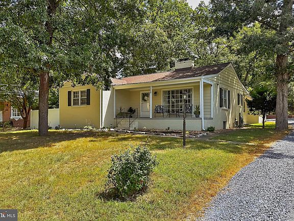 2nd image of 116 Maloy Dr