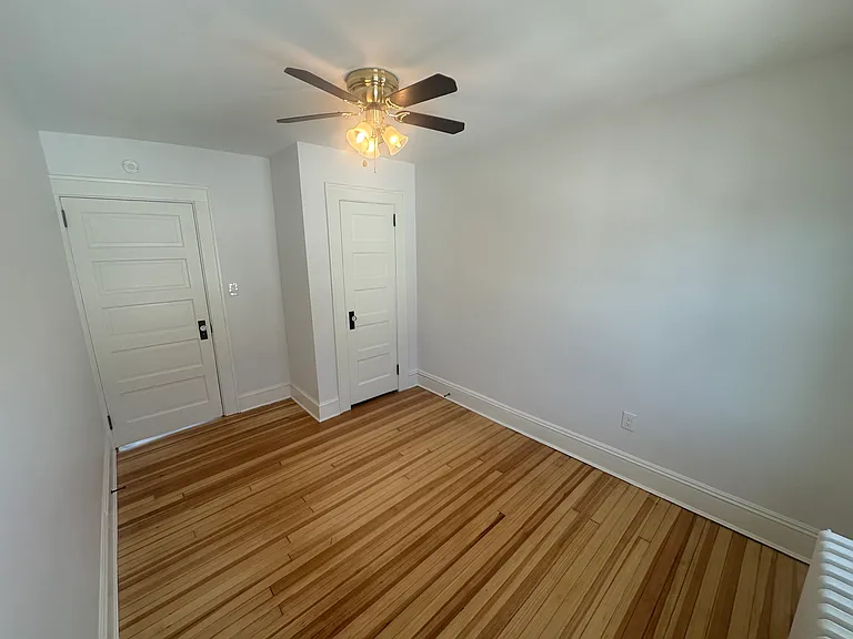 40 Smith St #2 — Photo 11