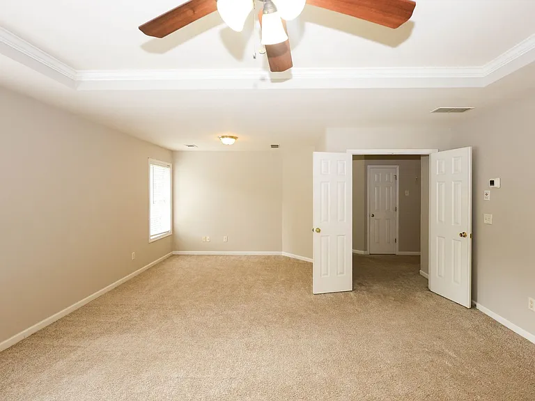 2895 Haynes Club Cir SW — Photo 35