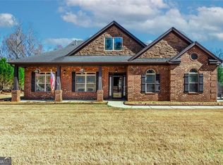 105 Chalmers Way, Fayetteville, GA